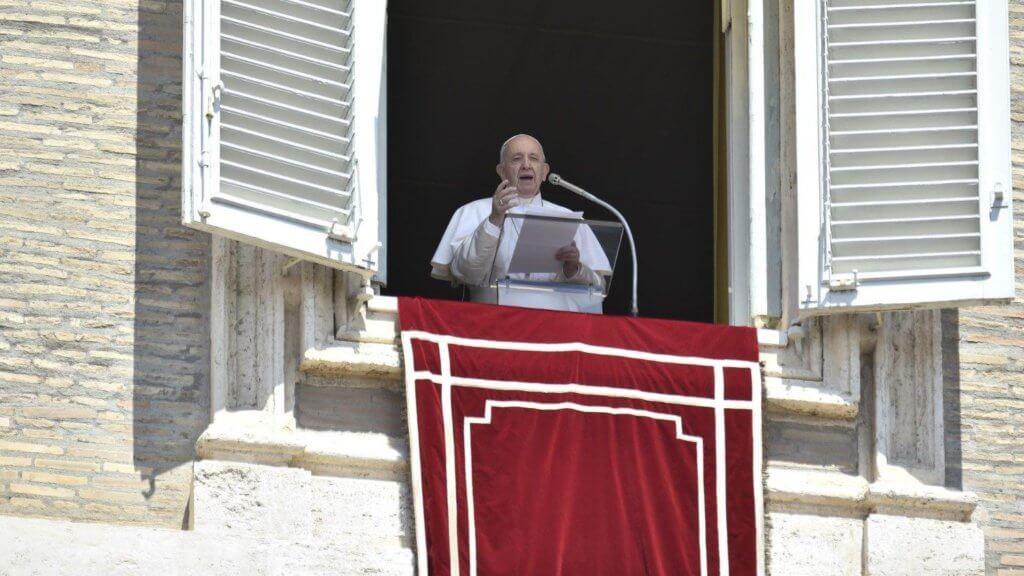 Angelus - 4 de Agosto